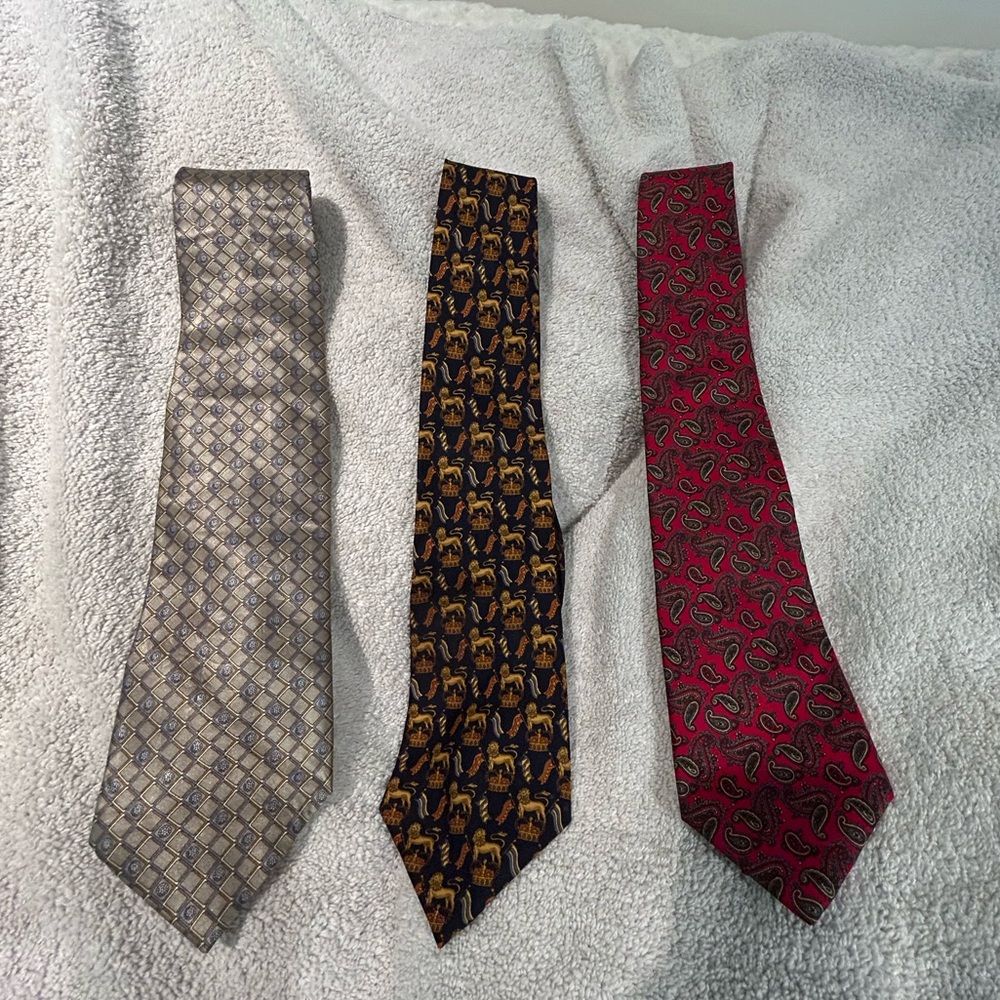 3 Designer Silk Ties FERRAGAMO - DIOR - LANVIN